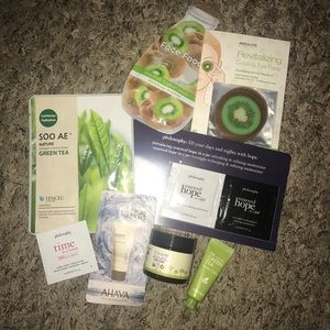 NWOT Skin Care Bundle!